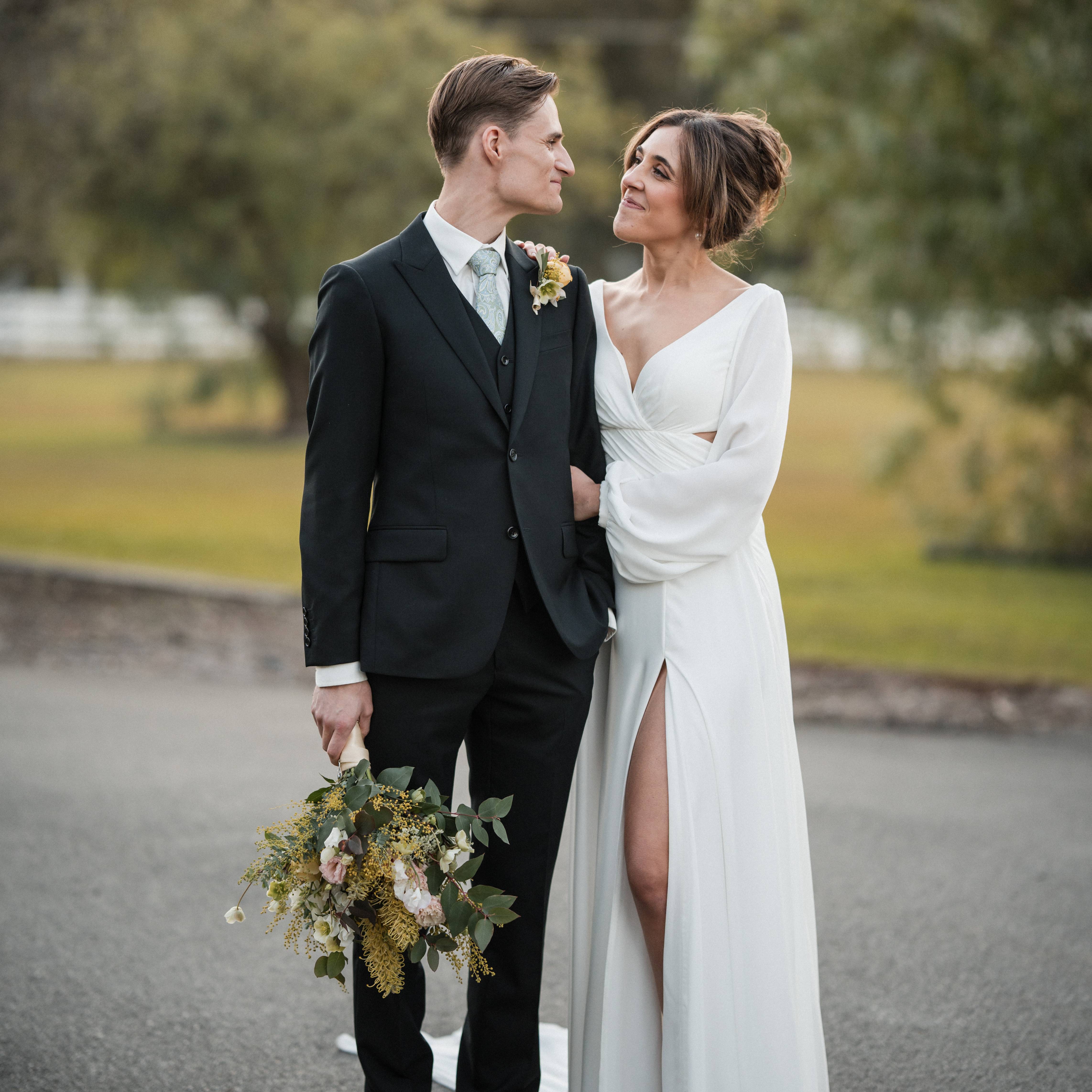 Ruby + Scott // Greystone Estate // Wedding Photographer Hunter Valley