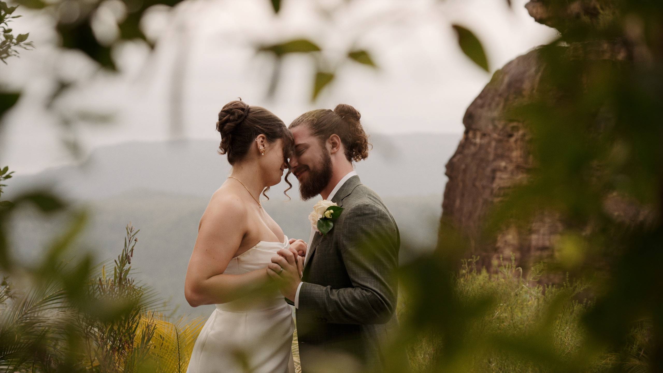 Claire + Daniel Teaser Film // Kangaroo Valley Bush Retreat // Kangaroo Valley Wedding Videography
